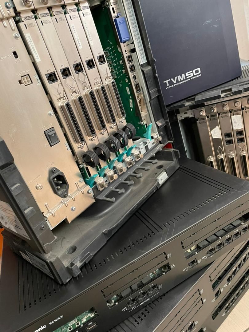 فروش تلفن یالینک t31p سانترال استوک tde200*tes3.8|تلفن رومیزی|تهران, تجریش|دیوار