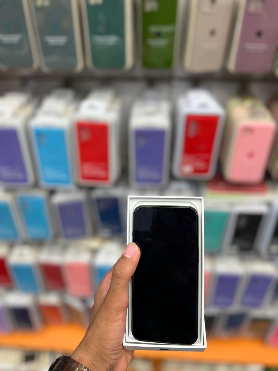 اپل iPhone 13 با حافظهٔ ۱۲۸ گیگابایت|موبایل|یزد, |دیوار