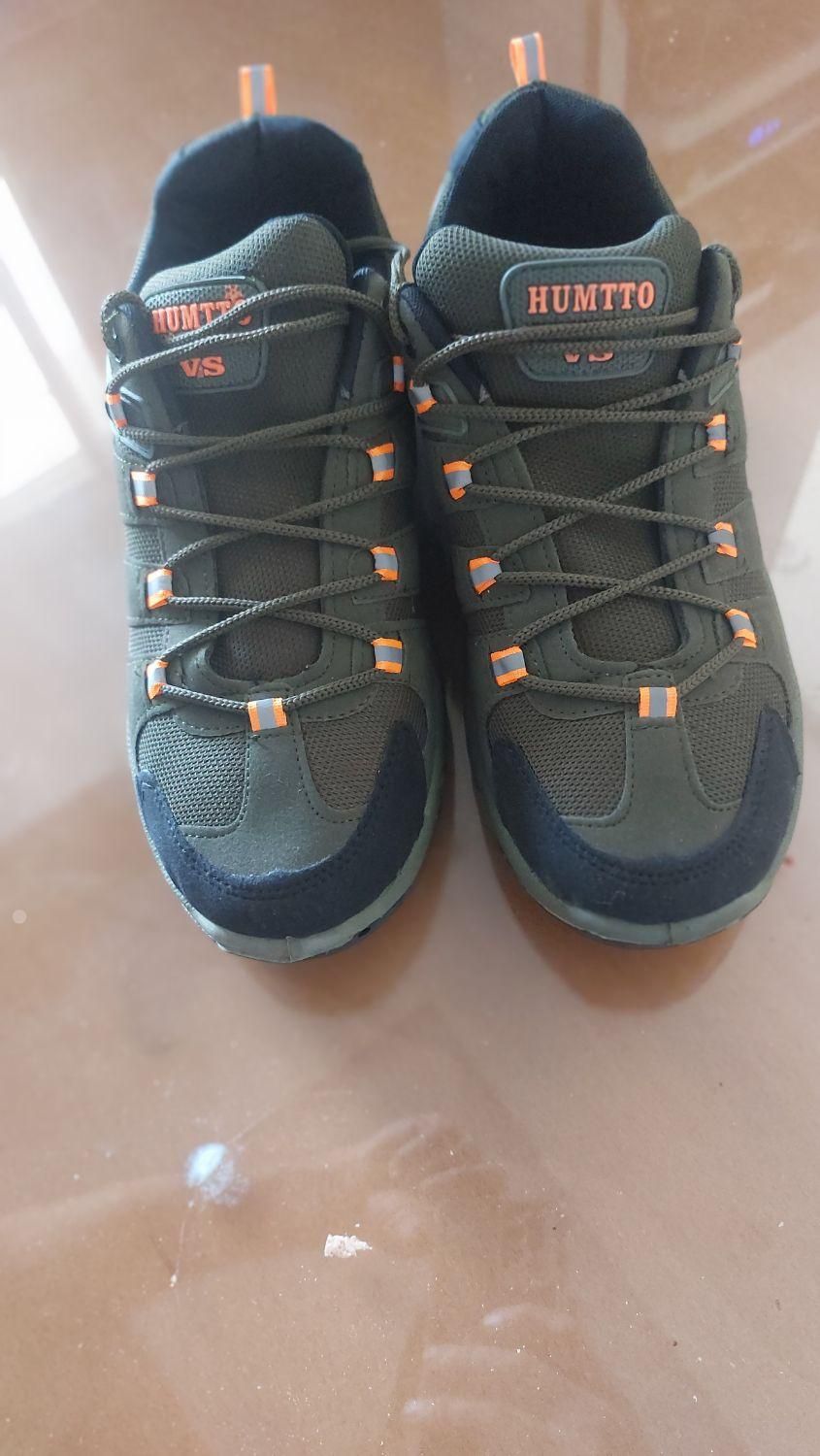 کفش روزمرگی و کوهستان|کیف، کفش، کمربند|گناباد, |دیوار