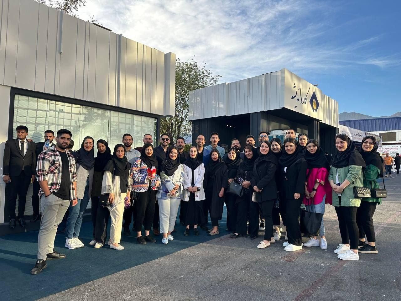 فرصت شغلی جذب نیروی فعال در حوزه فروش|استخدام بازاریابی و فروش|قدس, شهر‌قدس|دیوار