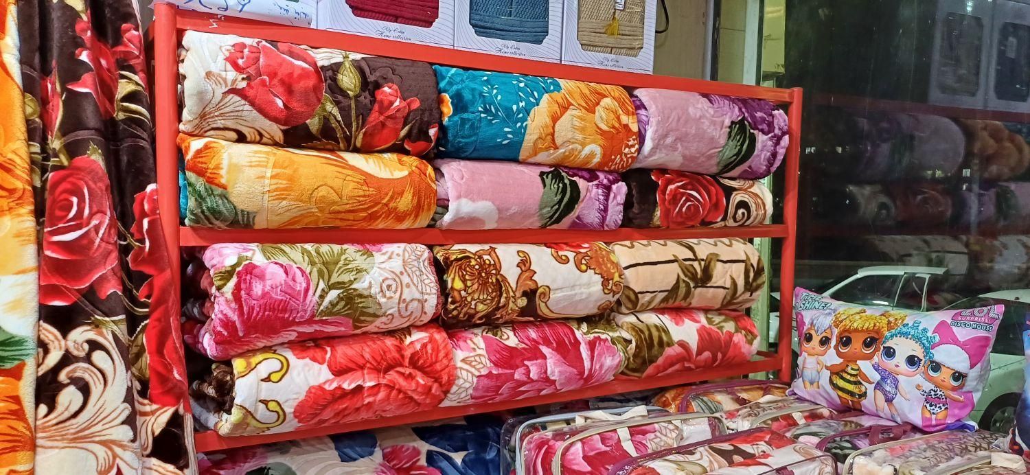 پخش پتو ضخیم سنگین گرم با ایراد جزئی|رختخواب، بالش، پتو|تهران, چیتگر جنوبی|دیوار