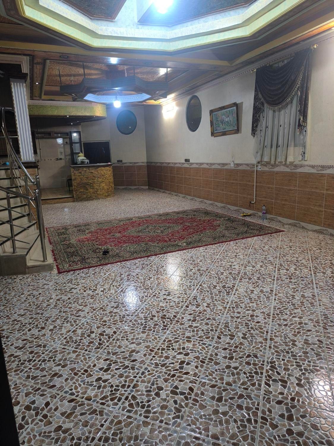 اجاره آپارتمان ۲۰۰ متری ۲ خوابه همکف|اجارهٔ آپارتمان|سیرجان, |دیوار