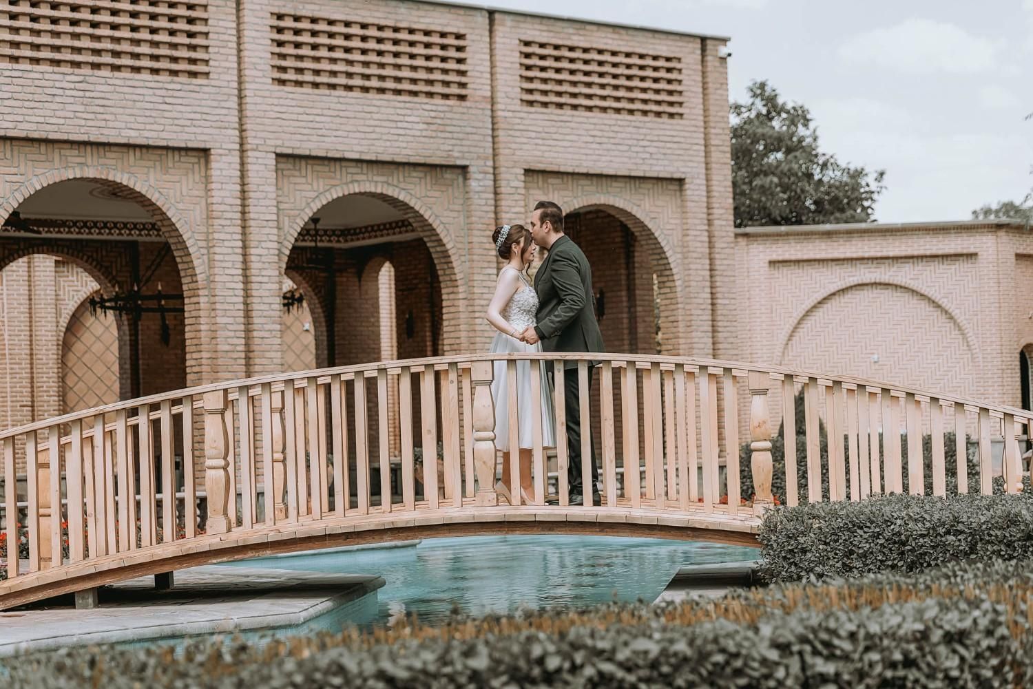 عکاسی و فیلم عروسی  (با تخفیف)   جشن/عقد/فرمالیته|خدمات پذیرایی، مراسم|تبریز, |دیوار