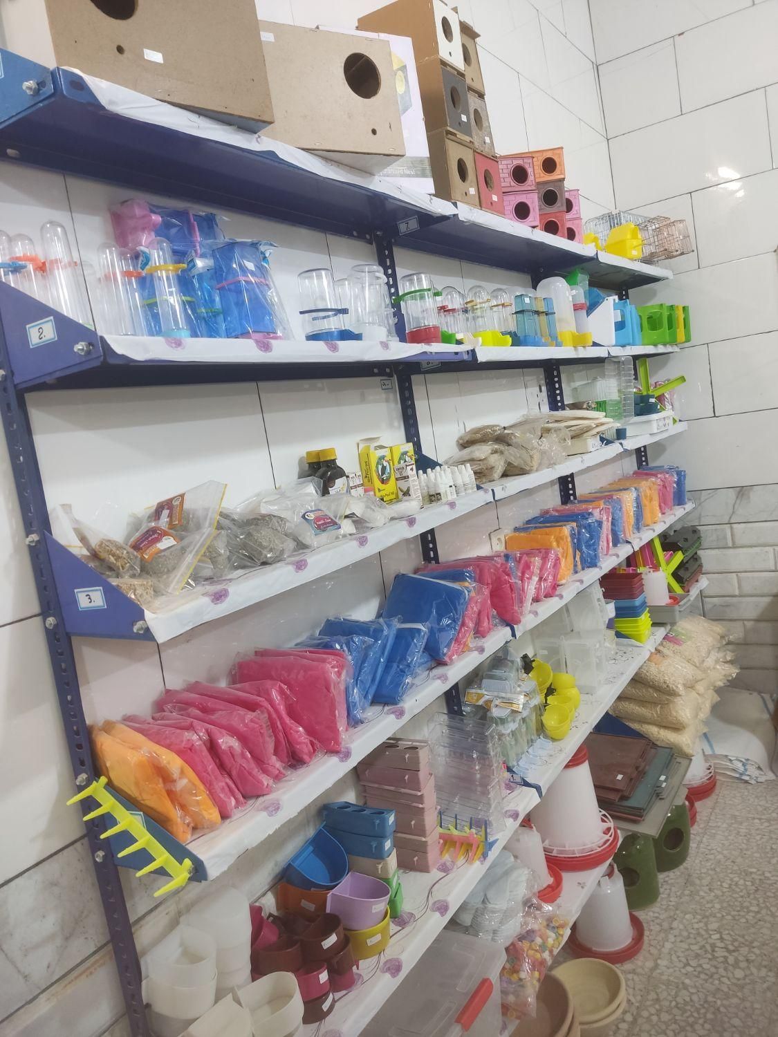 خوراک پرندگان خانگی و لوازم جانبی|لوازم جانبی حیوانات|شاهین‌شهر, شهرک گلدیس|دیوار