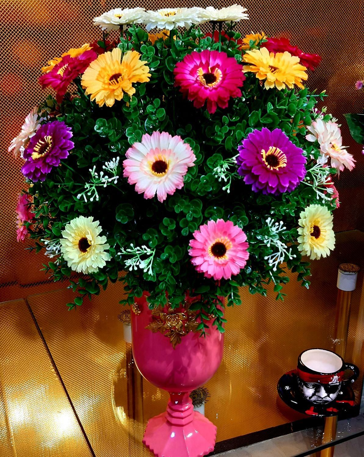 گلدان و گل مصنوعی خارجی|گل مصنوعی|یزد, |دیوار