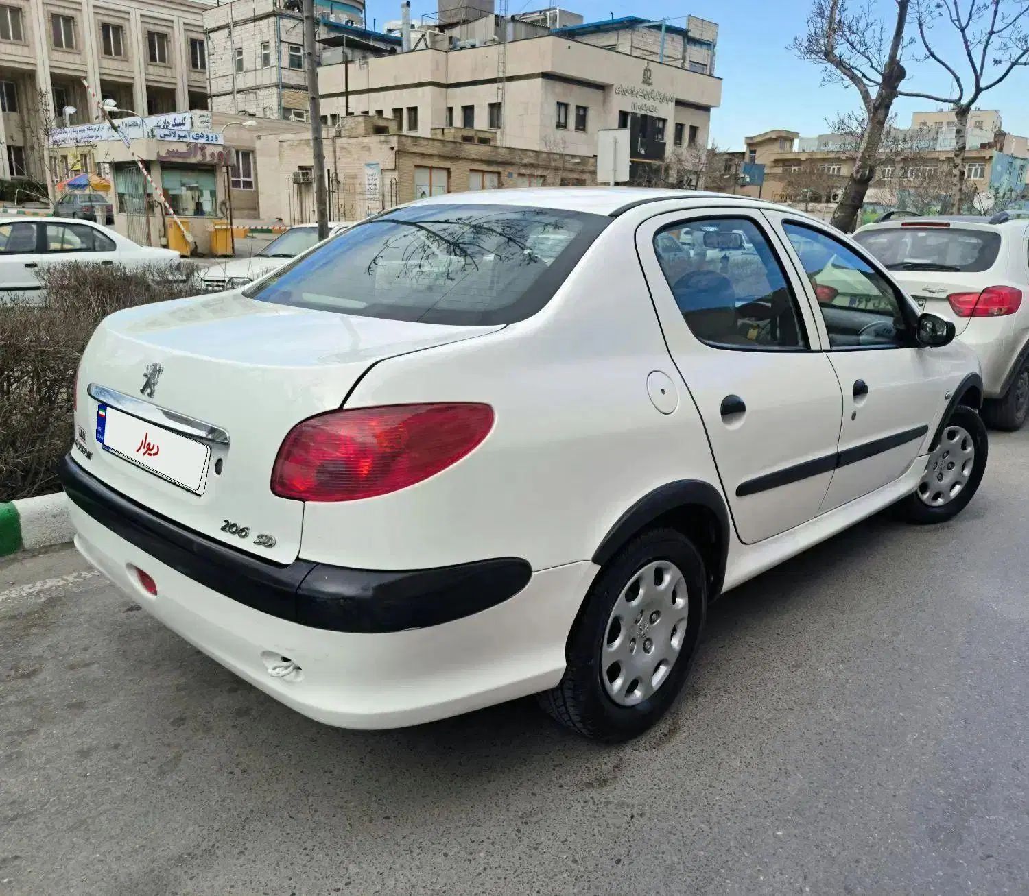 پژو 206صندوقدار V8 مدل98 Tu5بدون مشابه 70تا کار|خودرو سواری و وانت|مشهد, رضاشهر|دیوار