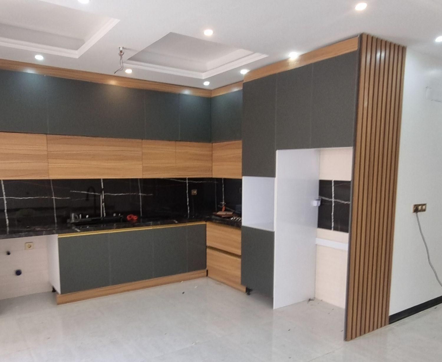 کابینت اشپزخونه / هایگلاس آنتی فینگر / کلاسیک|مصالح و تجهیزات ساختمان|قرچک, شهرک طلائیه|دیوار