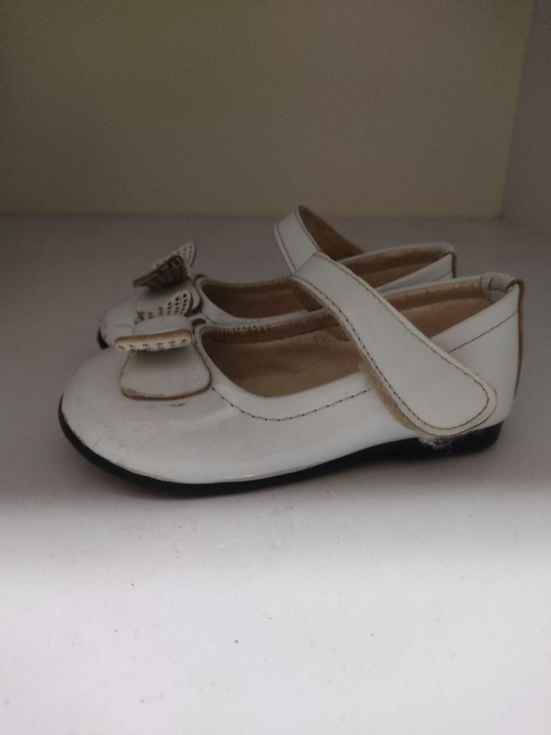 کفش و کتانی و بوت دخترانه|کفش و لباس بچه|رشت, رشتیان|دیوار