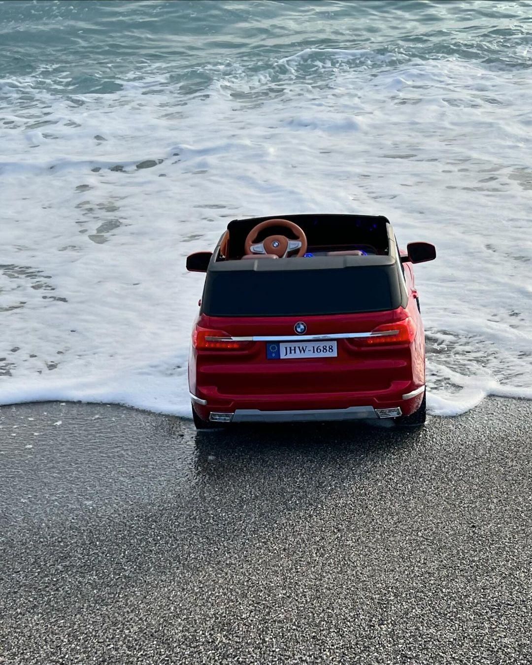 ماشین شارژی 5موتوره BMW دونفره فول|اسباب‌بازی بچه|کرج, گلشهر|دیوار