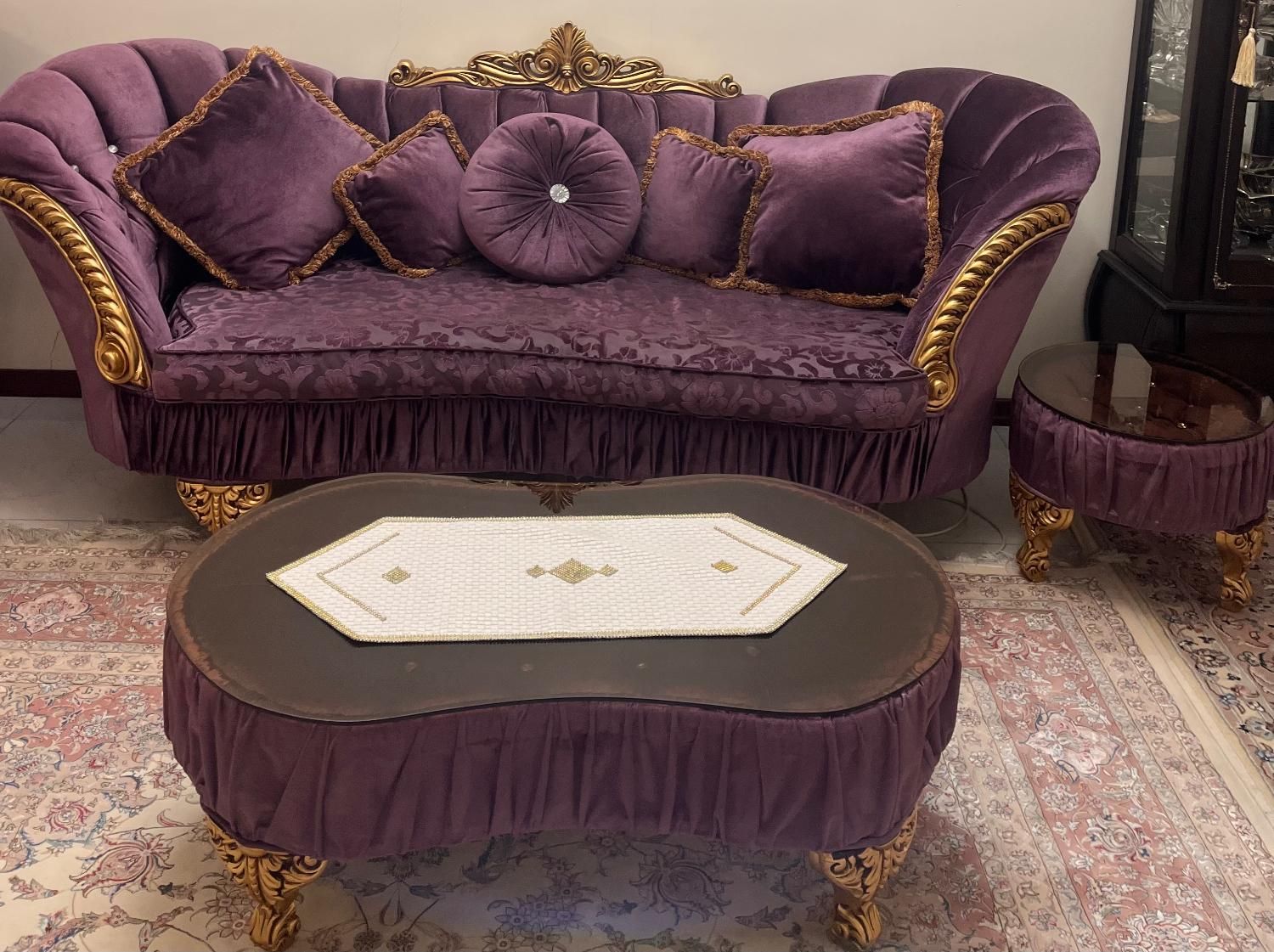 مبلمان هفت نفره‌ به همراه سه عسلی|مبلمان خانگی و میز عسلی|تهران, شارق شرقی|دیوار