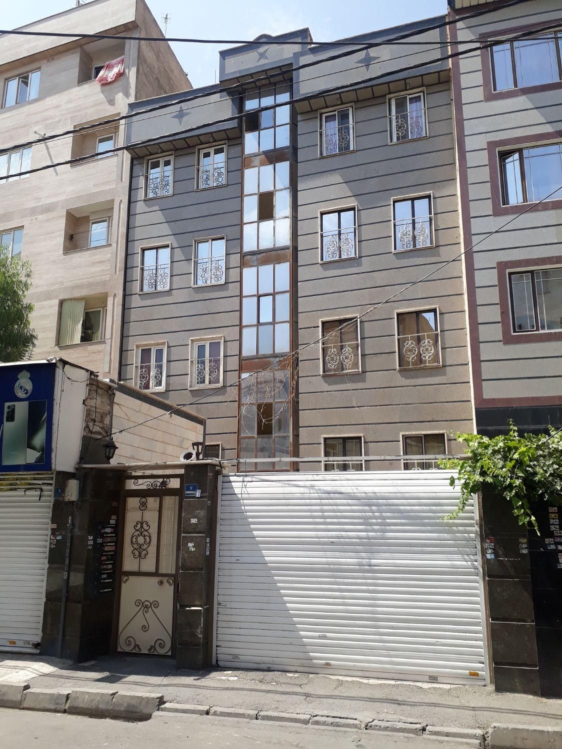 آپارتمان ۷۰ متری با پارکینگ|اجارهٔ آپارتمان|تهران, جلیلی|دیوار