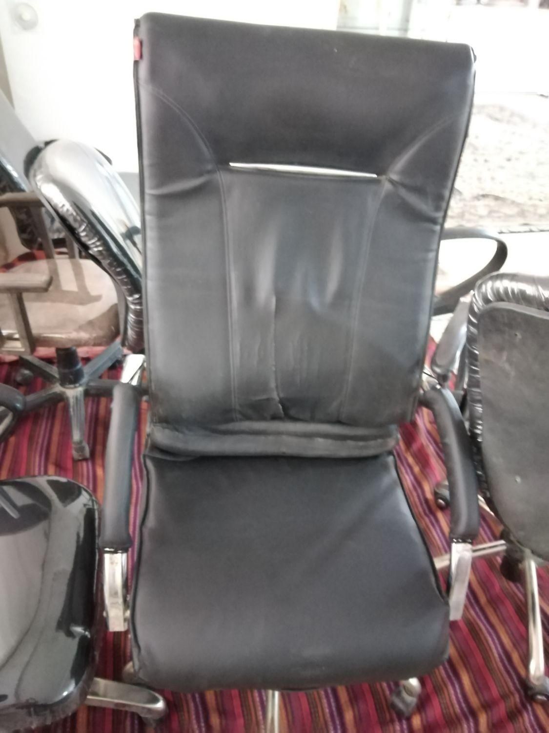 تعمیرات صندلی اداری وتعویض جک و روکش|خدمات پیشه و مهارت|نیشابور, جمهوری|دیوار