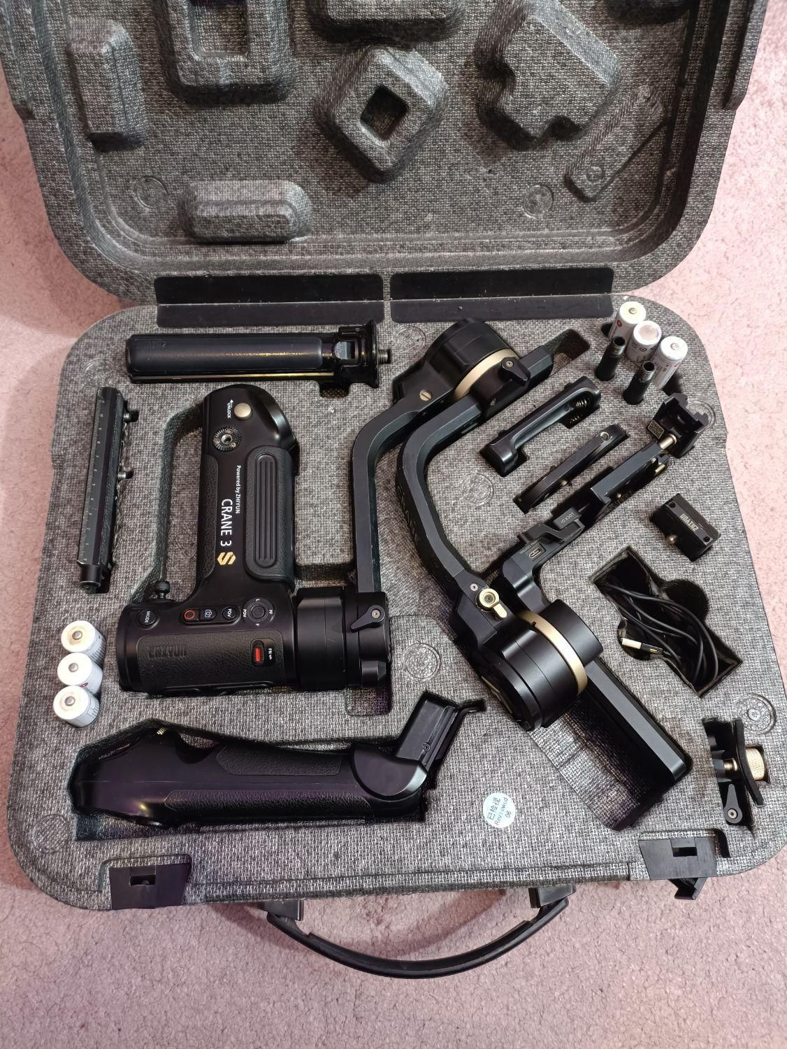 کرین 3sسه محوره Zhiyun Crane 3S مشخصات|دوربین عکاسی و فیلم‌برداری|کرج, شهرک البرز|دیوار