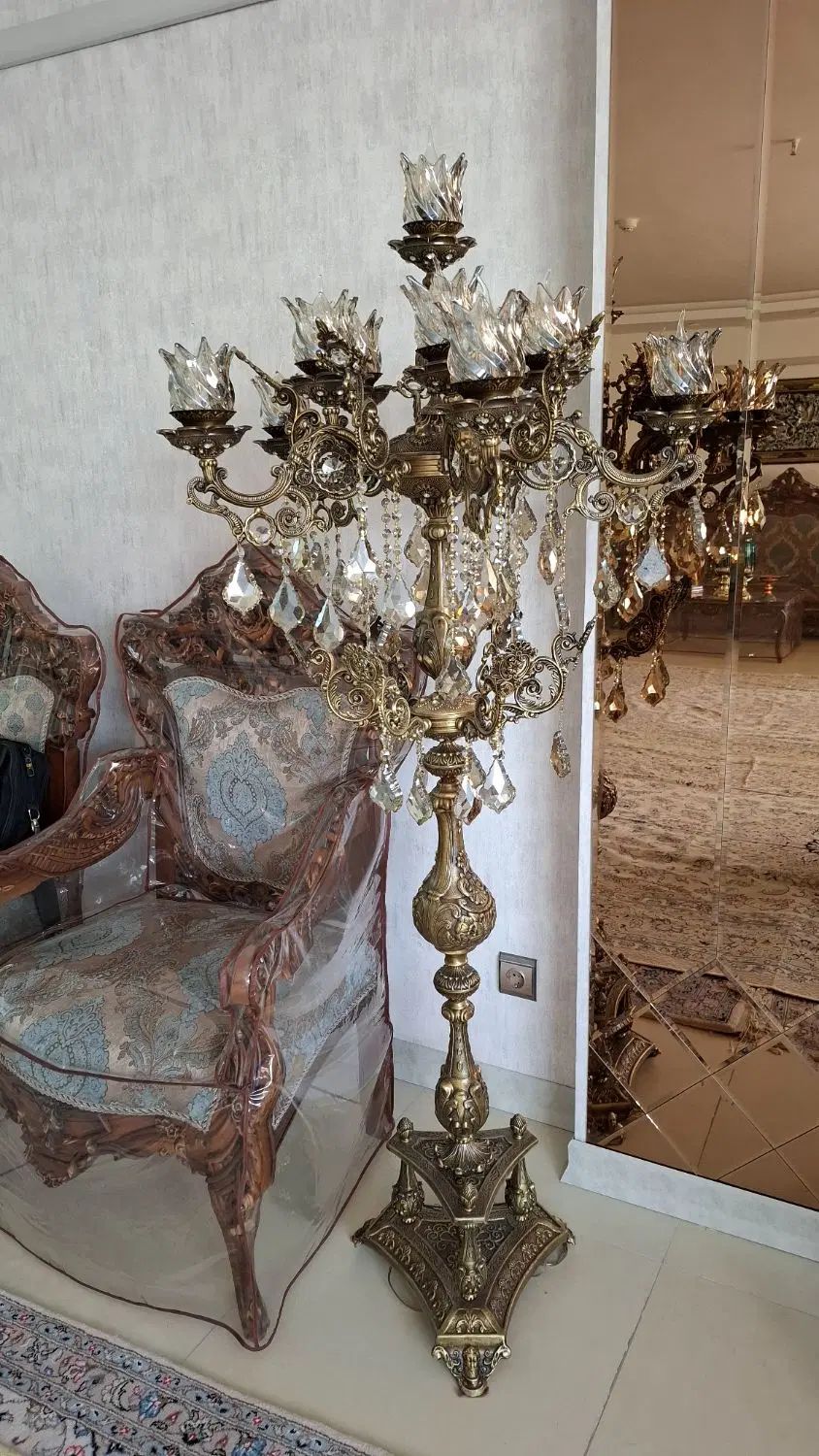 دوعدد کنار سالنی شیک در حو نو نو|لوستر و چراغ آویز|اصفهان, احمدآباد|دیوار
