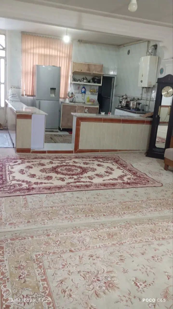 ویلایی 2 طبقه / بلوار ولایت نگارستان 24 وسط کوچه|فروش خانه و ویلا|خرم‌آباد, |دیوار