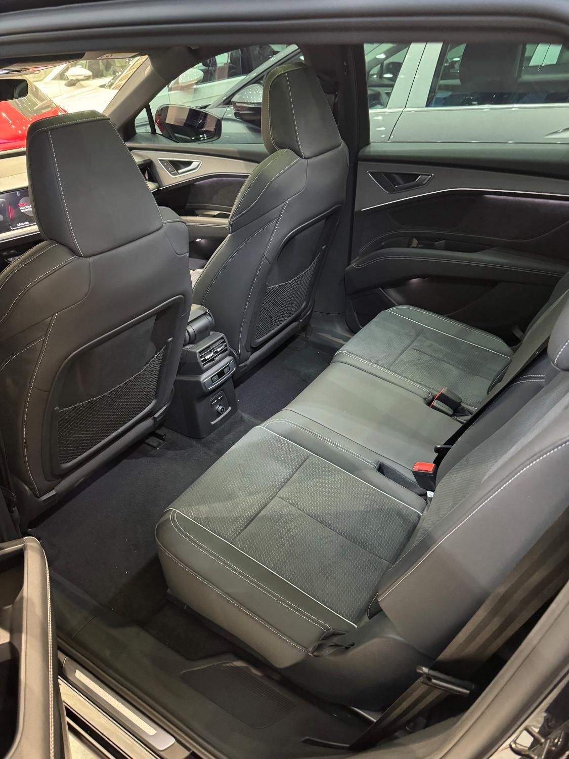 ائودی Audi Q5 2024|خودرو سواری و وانت|تهران, عباس‌آباد|دیوار
