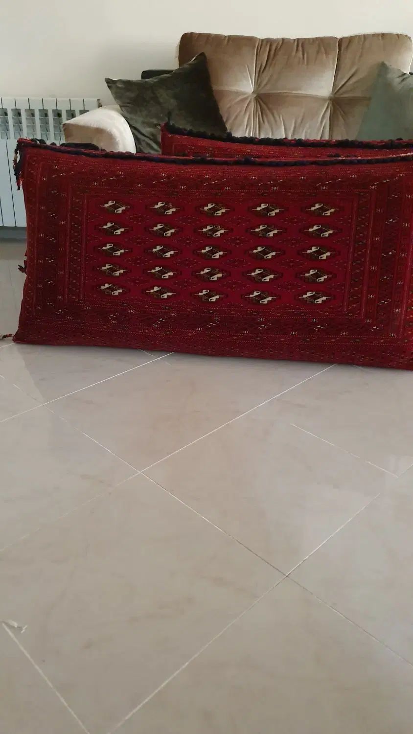 دوجفت پشتی دست بافت و قالیچه|پشتی|مشهد, دانشجو|دیوار