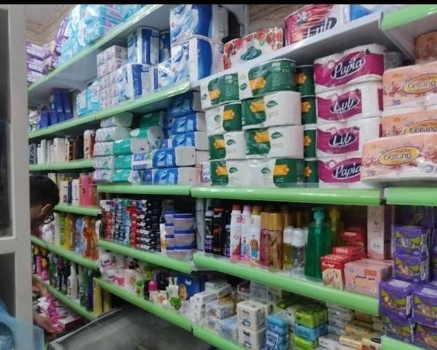 به یک همکار خانوم به عنوان صندوق دار نیازمندیم|استخدام خدمات فروشگاه و رستوران|رشت, عینک|دیوار