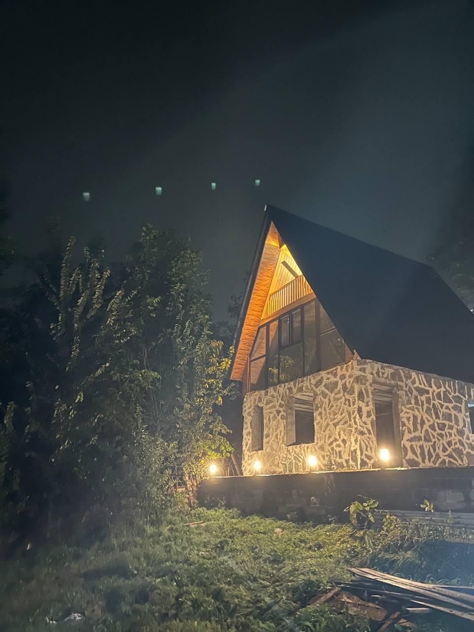 اجاره کلبه جنگلی در دهکده جهانی کندلوس|اجارهٔ کوتاهمدت ویلا و باغ|چالوس, |دیوار