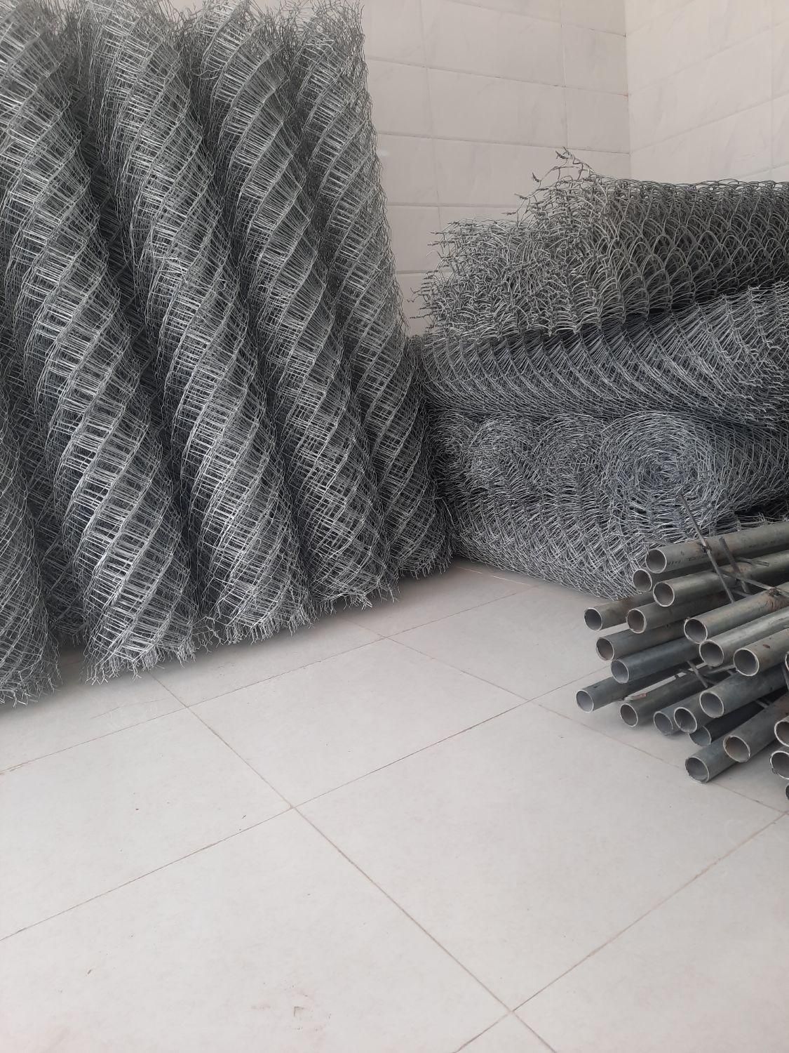 تولیدی سیم خاردار و فنس داریوش(نصب واجرای صفرتاصد)|مصالح و تجهیزات ساختمان|بندرعباس, |دیوار