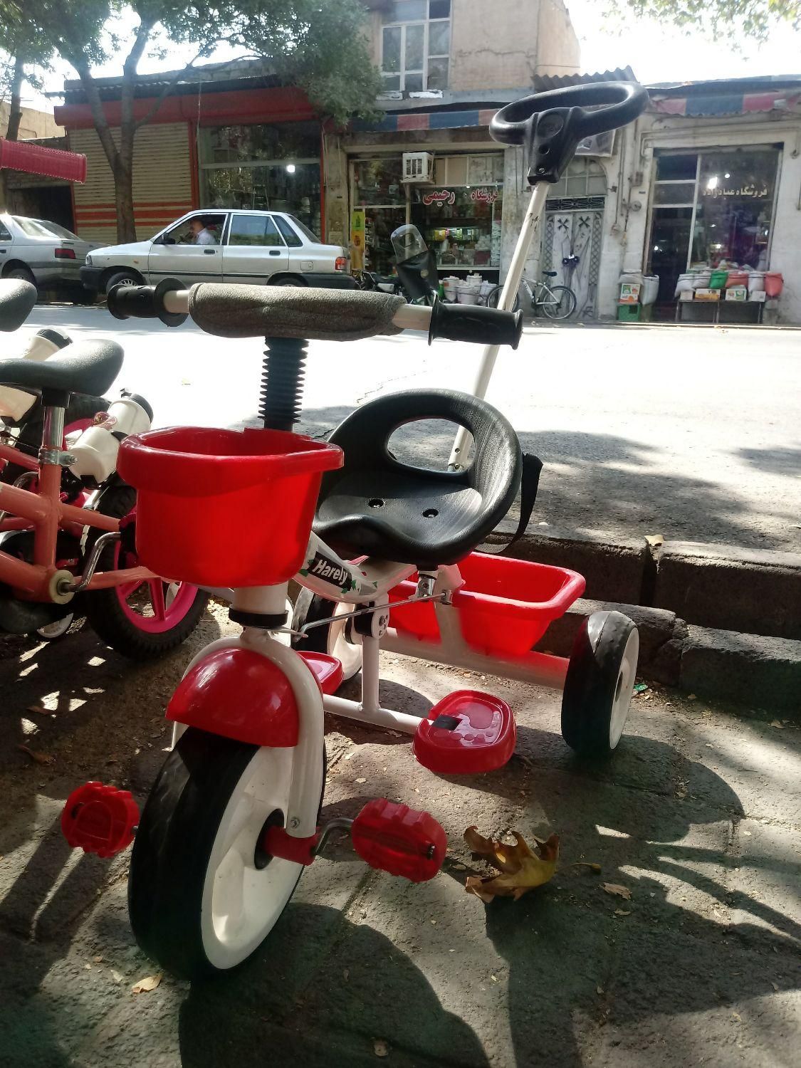 فروش انواع سه چرخه و چهار چرخ و دوچرخه بچه گانه|اسباببازی|مراغه, |دیوار