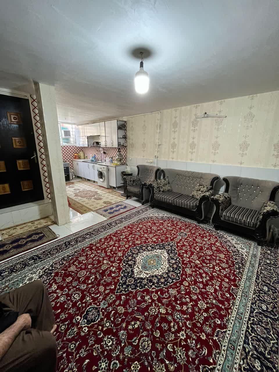 ۵۰ متر بلوار باهنر تک واحدسند تک برگ(خانم کریمی)|فروش آپارتمان|ورامین, شهرک فاطمیه|دیوار