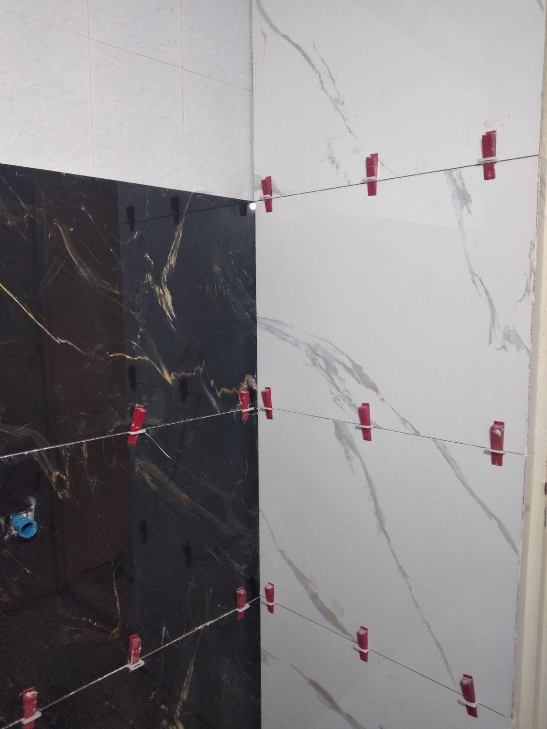 کاشی کاری وسرامیک کاری چسبی ودوغابی وتخریب|خدمات پیشه و مهارت|بندرعباس, |دیوار