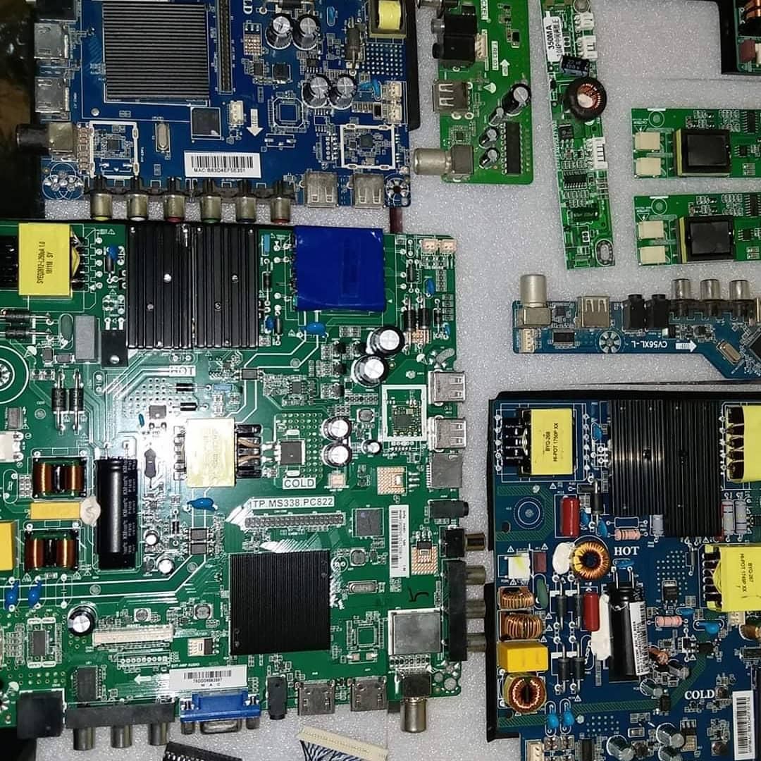 تعمیر انواع تلفن بی سیم تعمیر اسپیکر ومودم لپتاپ|خدمات رایانه‌ای و موبایل|اراک, |دیوار