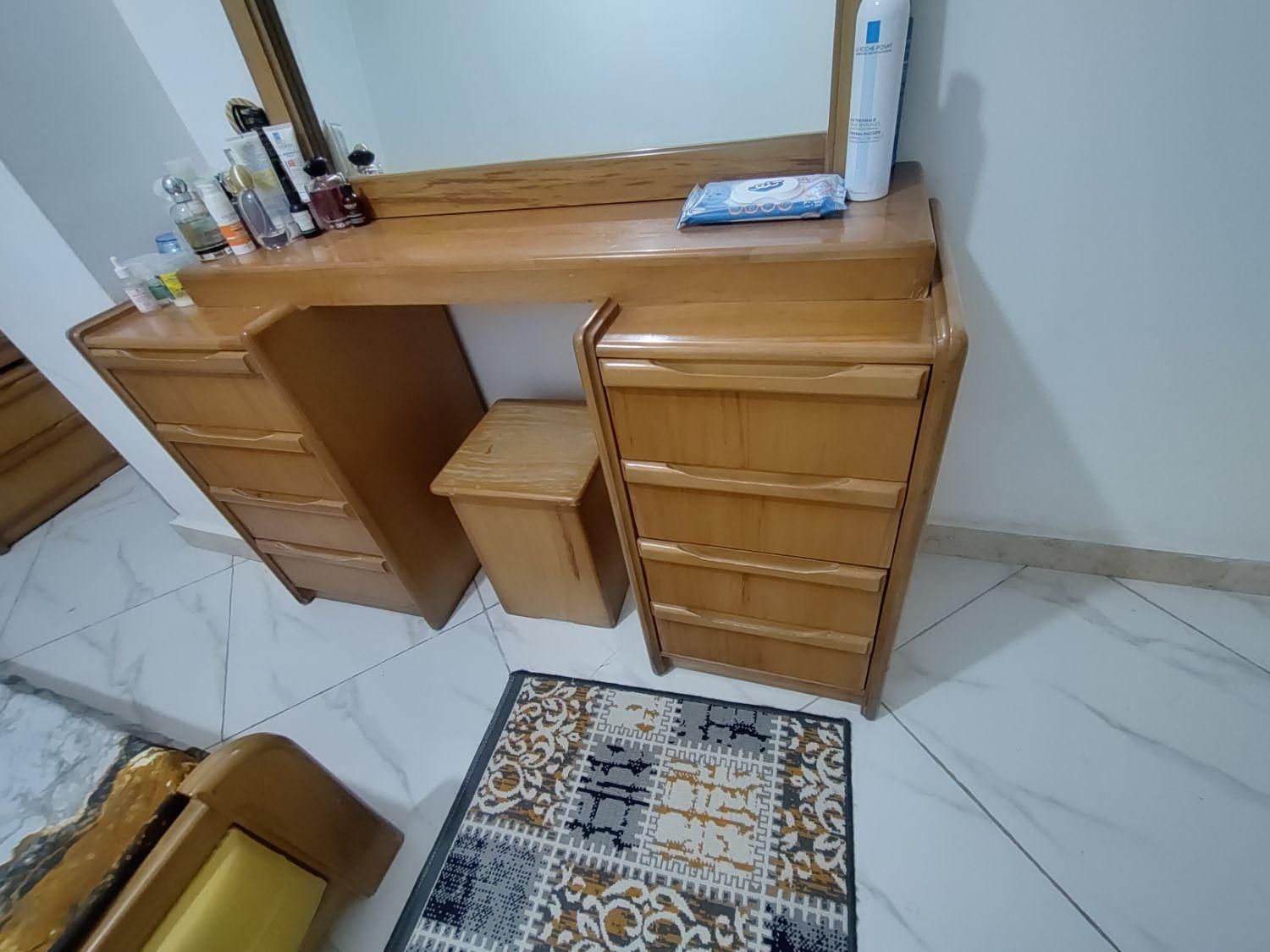 تخت خواب2نفره+مبل7نفره+میز تلویزیون+ساعت ایستاده|مبلمان خانگی و میز عسلی|اندیشه, اندیشه فاز ۱|دیوار