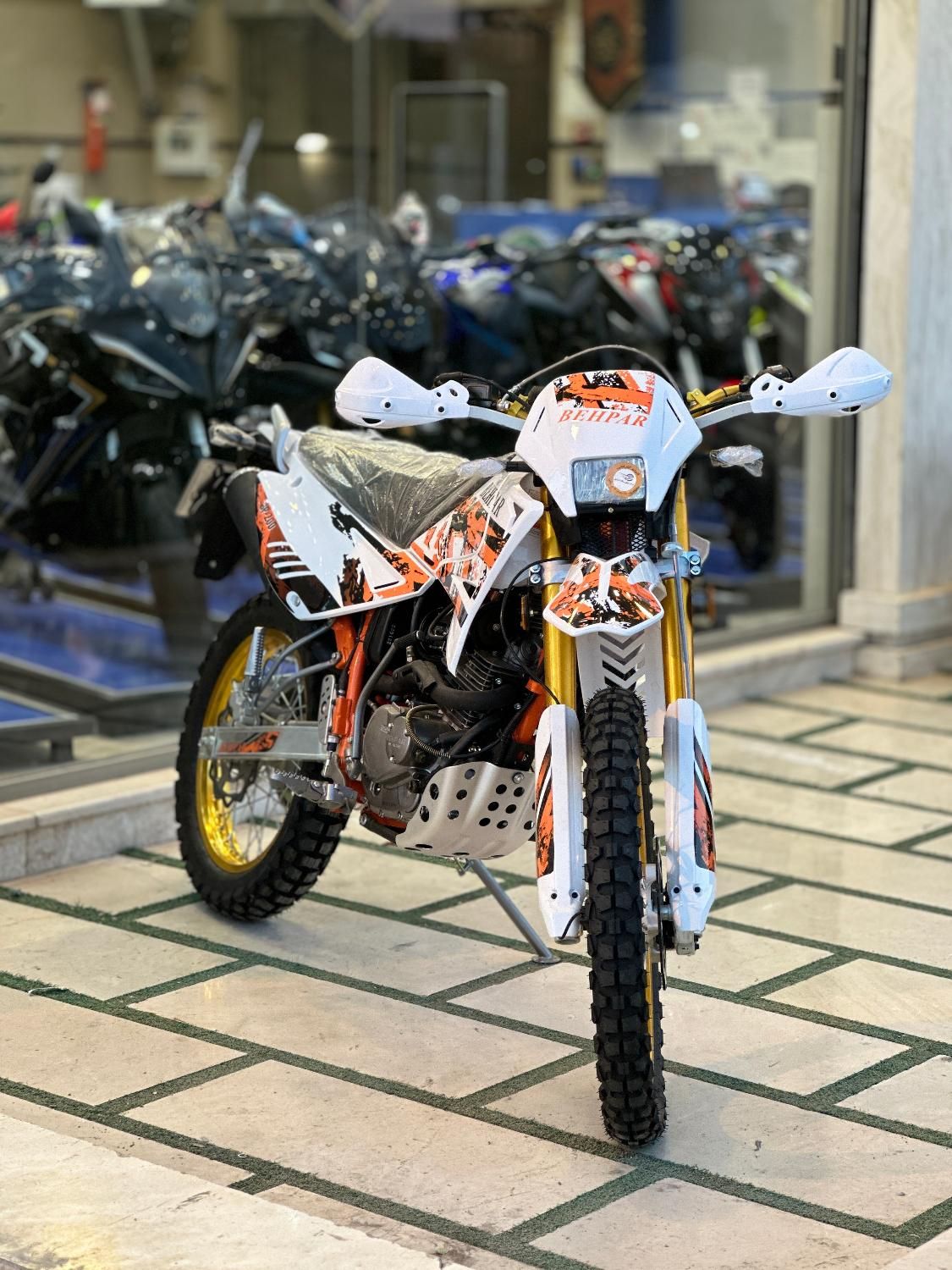 تریل بهپر 200 اقساط نقد|موتورسیکلت|مشهد, سجادیه|دیوار