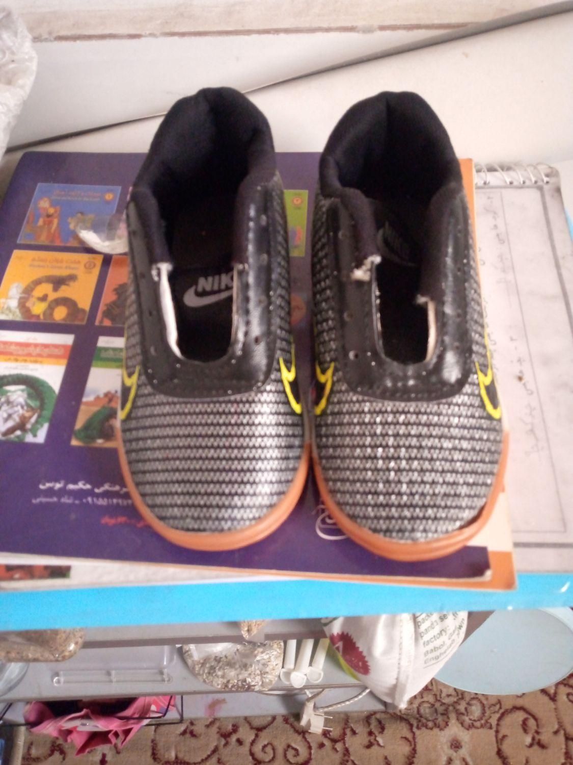 کفش فوتبال پسرانه|کیف، کفش، کمربند|ورامین, شهرک فجر|دیوار