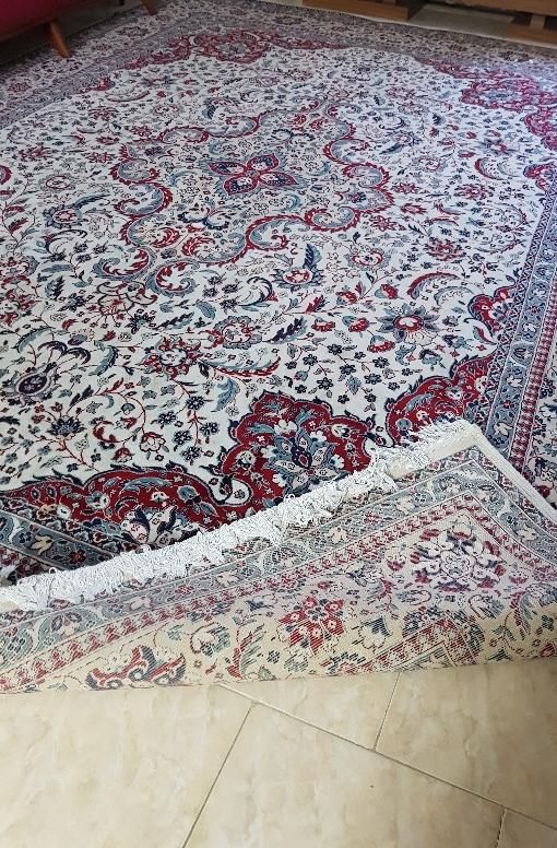 یک عدد فرش ۱۲متری قدیمی و کم استفاده|فرش|تهران, شهید بروجردی|دیوار