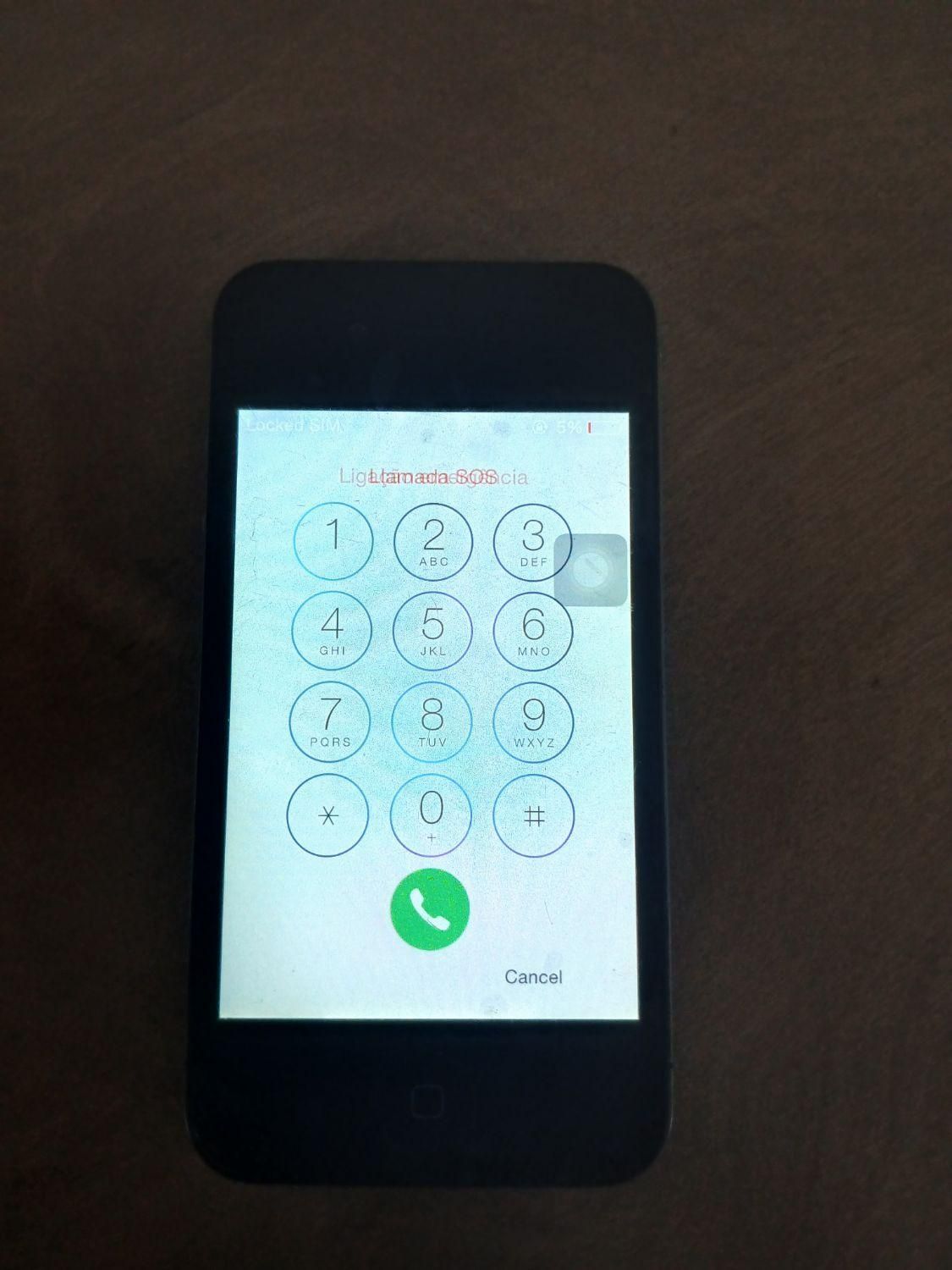اپل iPhone 4 با حافظهٔ ۳۲ گیگابایت|موبایل|تهران, طرشت|دیوار