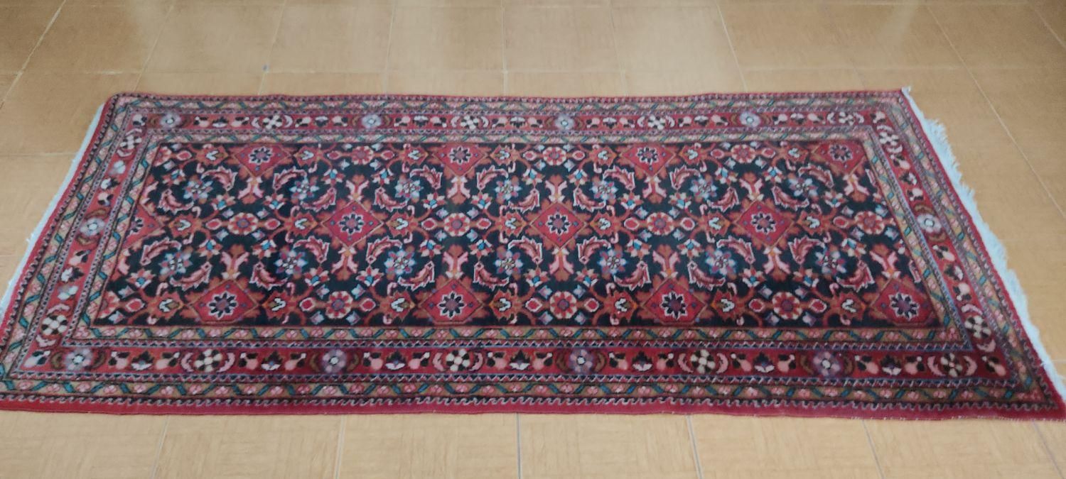 فرش دستباف قدیمی ارمنی بافت|فرش|تهران, حکیمیه|دیوار