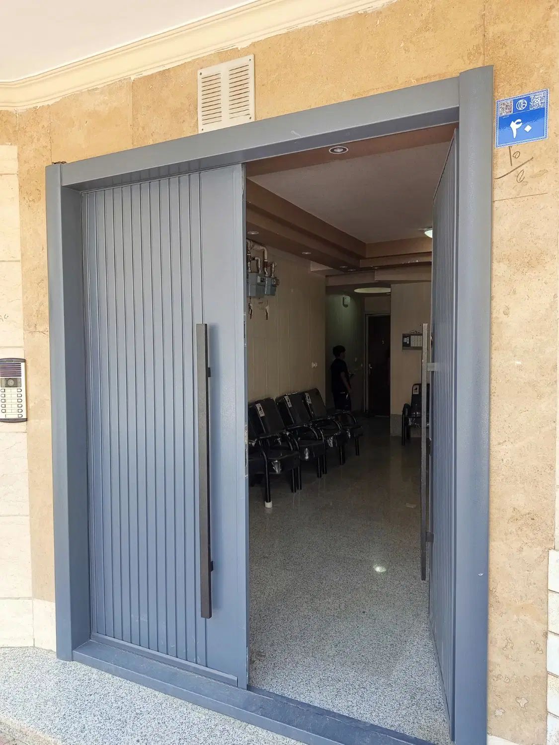 آپارتمان 3خوابه.جابر انصاری.6سال ساخت.کنار مترو|فروش آپارتمان|اصفهان, طامه|دیوار