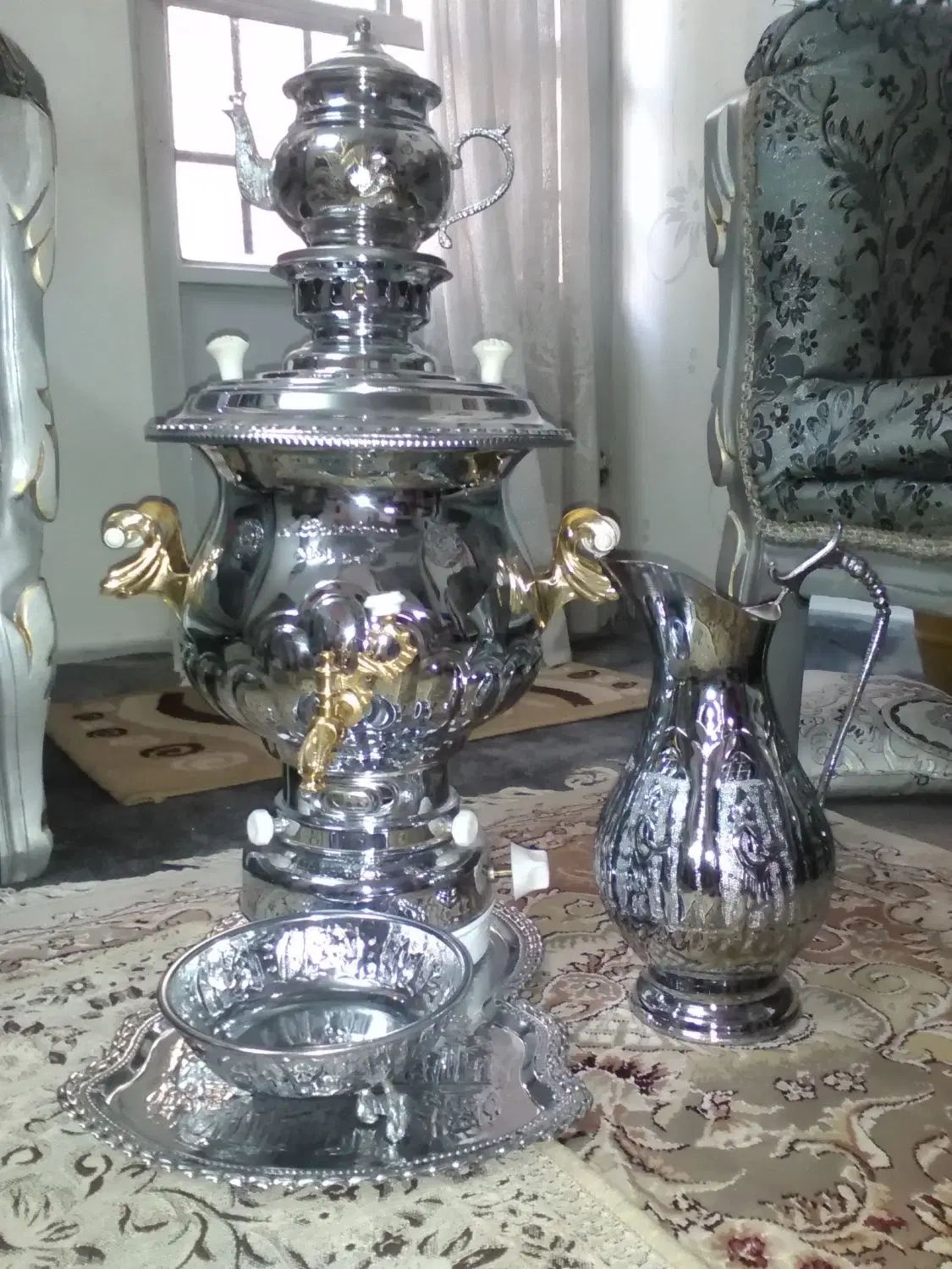 سرویس برنجی سماور۸لیتری اکبربرادران نو|سماور، چای‌ساز، قهوه‌ساز|تهران, خاوران|دیوار