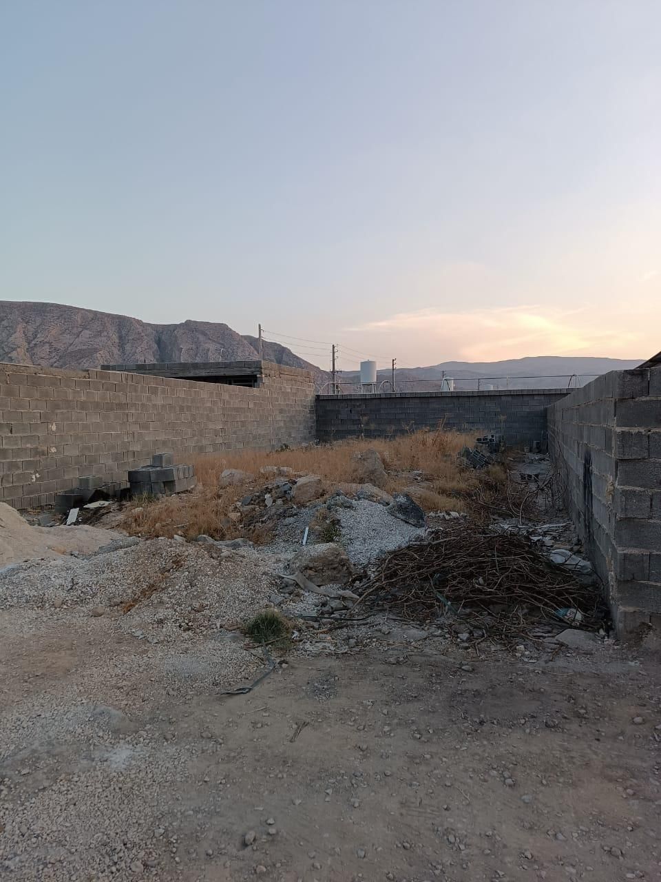 زمین کارگاهی جاده زرقان،دودج|فروش زمین و ملک کلنگی|زرقان, |دیوار