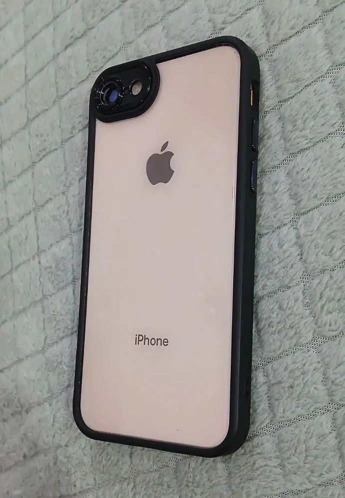 آیفون ۸ / ۶۴ /iPhone|موبایل|مشهد, آزادشهر|دیوار