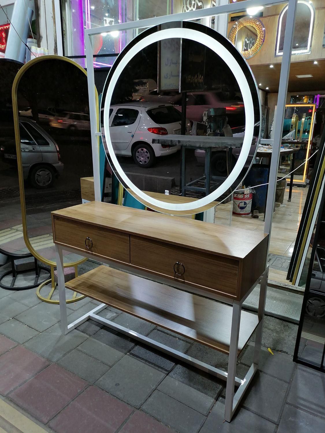 میز فلزی باکس کشویی|آینه|ارومیه, |دیوار