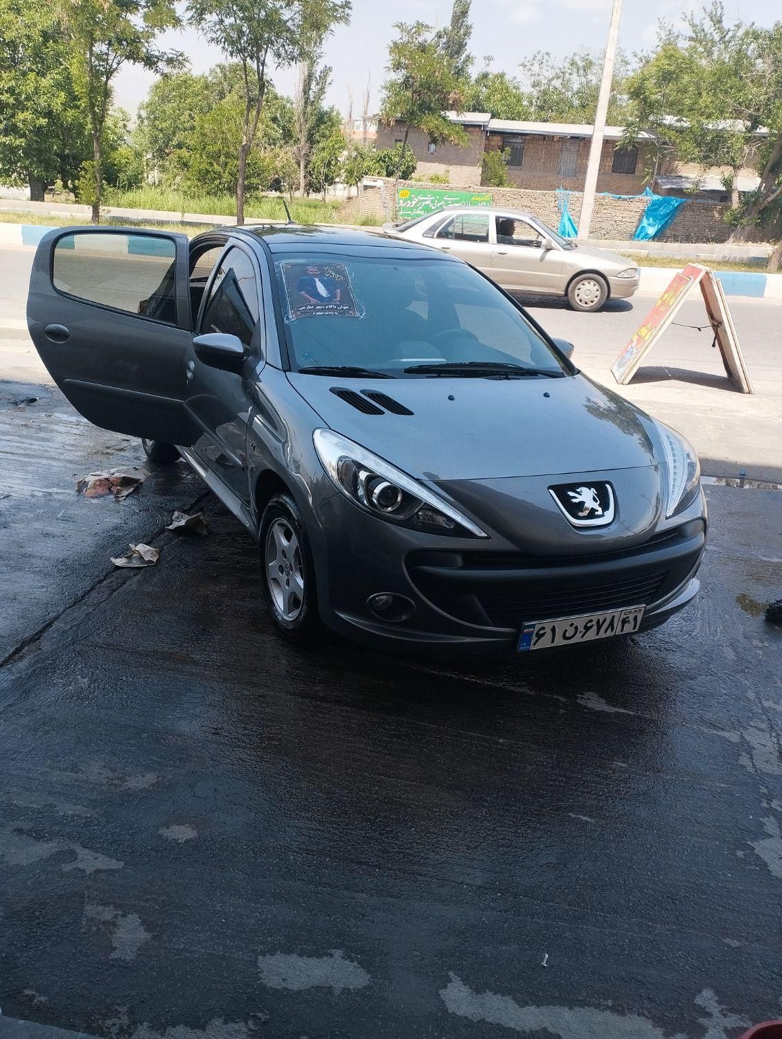 کارواش نانو مرتضی متخصص خودروهای لوکس|خدمات موتور و ماشین|بروجرد, |دیوار