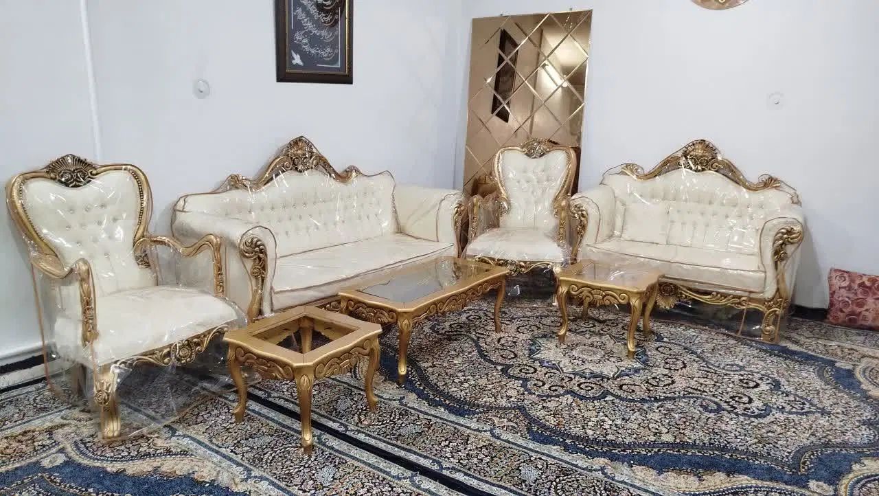 مبل سلطنتی نیمه استیل نو وتمیز چوب گردو|مبلمان خانگی و میز عسلی|مشهد, مصطفی خمینی|دیوار