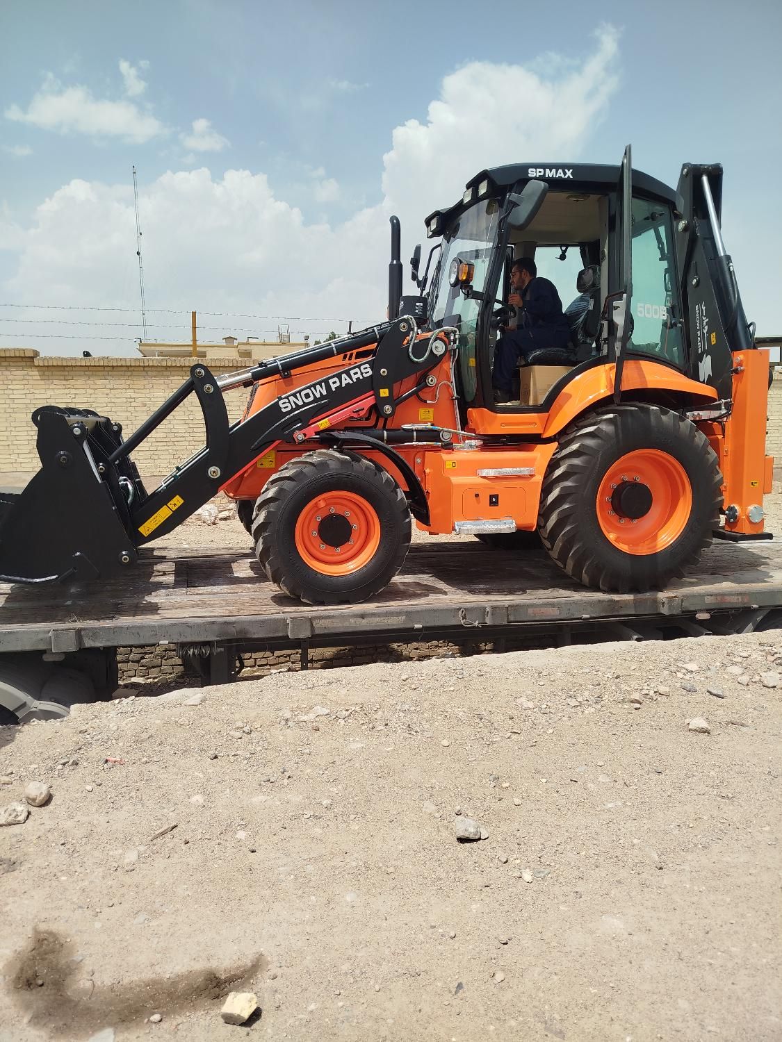 خدمات بیل بکهو|خدمات حمل و نقل|شازند, |دیوار