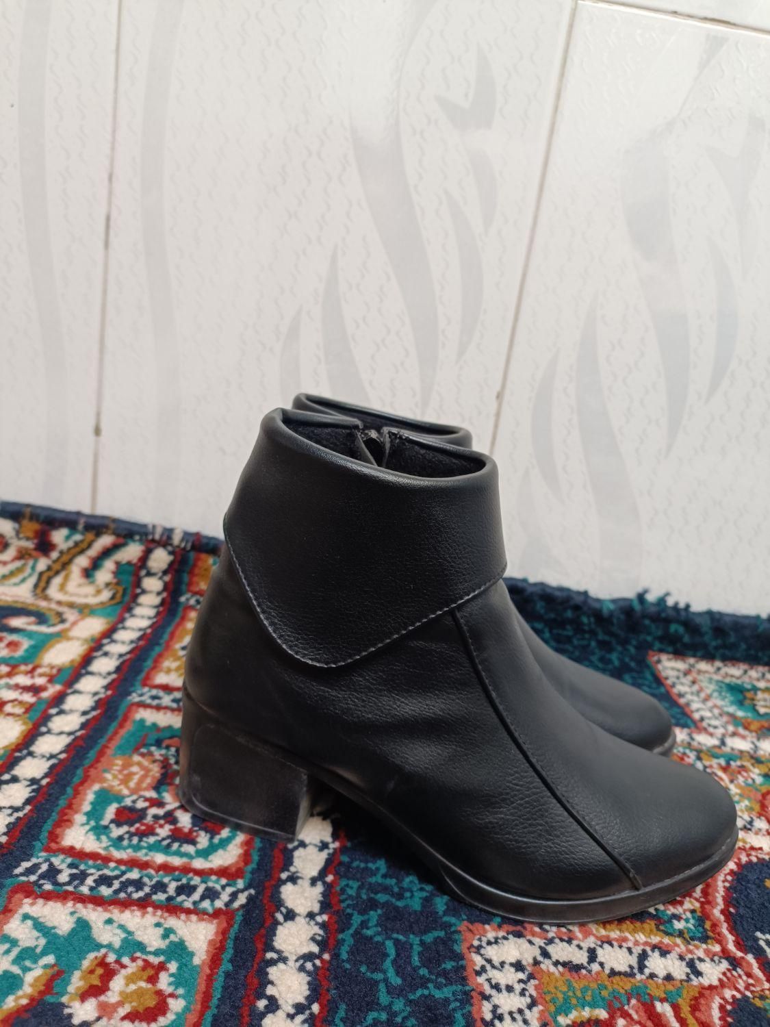 کفش نیم بوت سایز ۳۷ در حد نو|کیف، کفش، کمربند|نورآباد, |دیوار