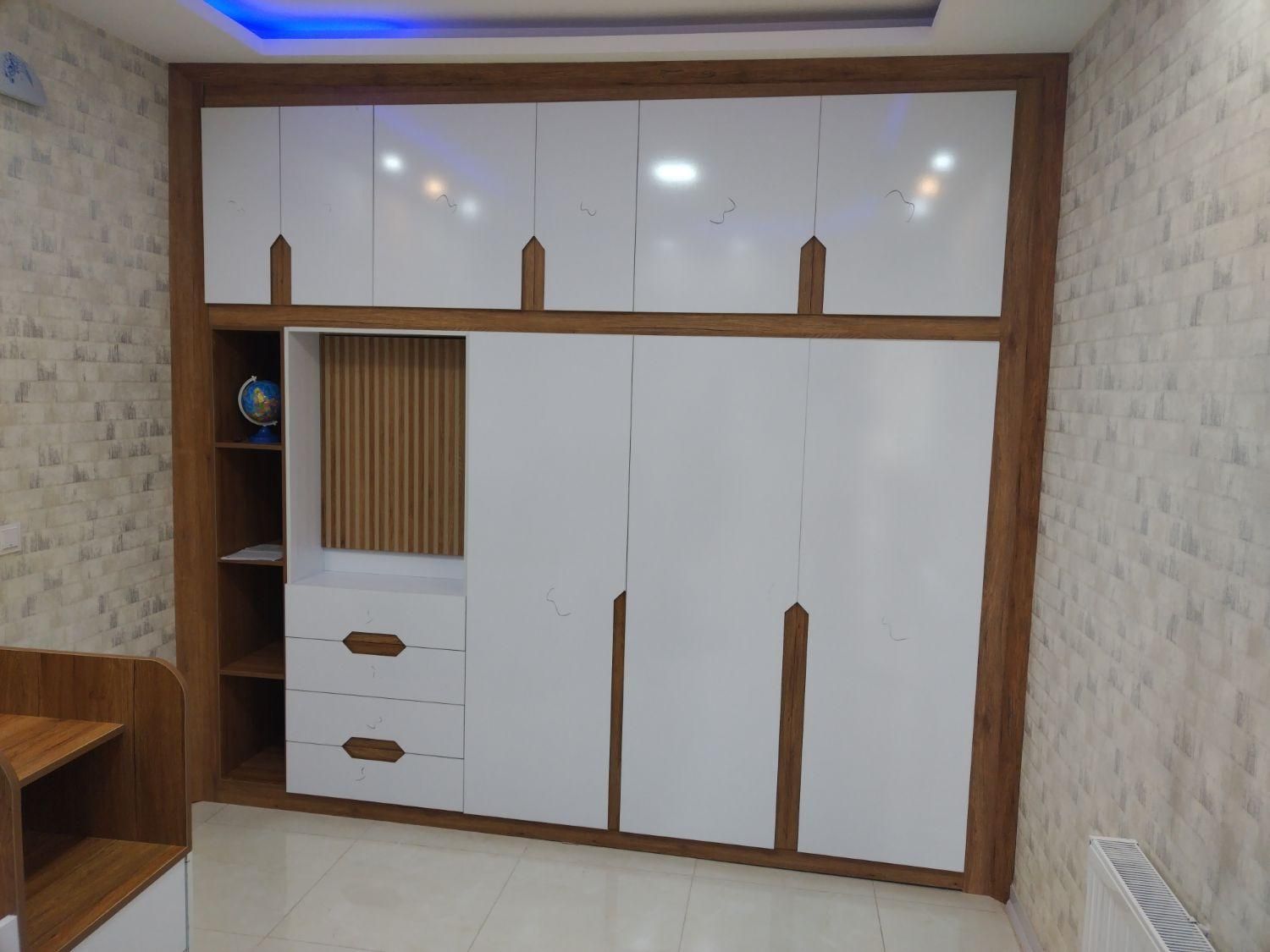 کمد دیواری کابینت کاغذ دیواری بازسازی منزل|جاکفشی، کمد، دراور|نجف‌آباد, سعدی|دیوار