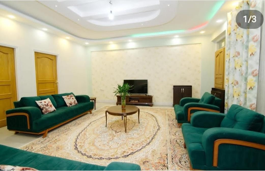 خوابگاه دخترانه ممتاز|اجارهٔ کوتاه‌مدت آپارتمان و سوئیت|شیراز, نشاط|دیوار