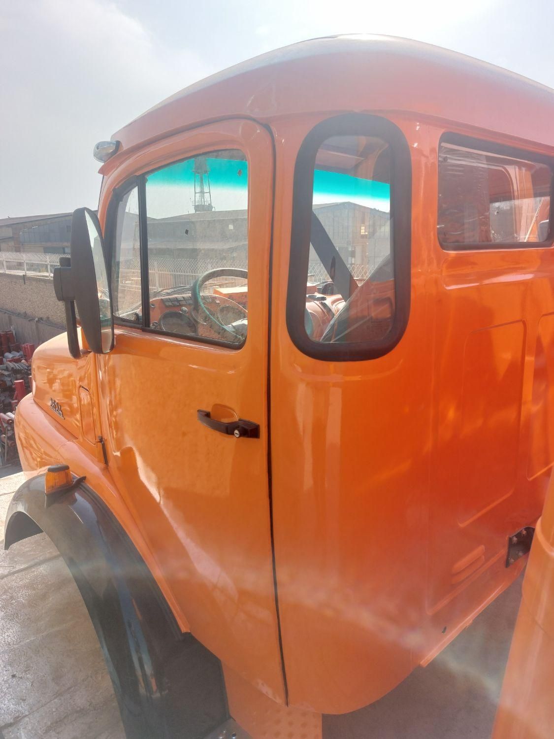 اتاق جلو کامیون بنز ده تن .مایلر.خاور.۹۱۱ نقداقساط|قطعات یدکی و لوازم جانبی|اصفهان, شهرک مهدیه|دیوار