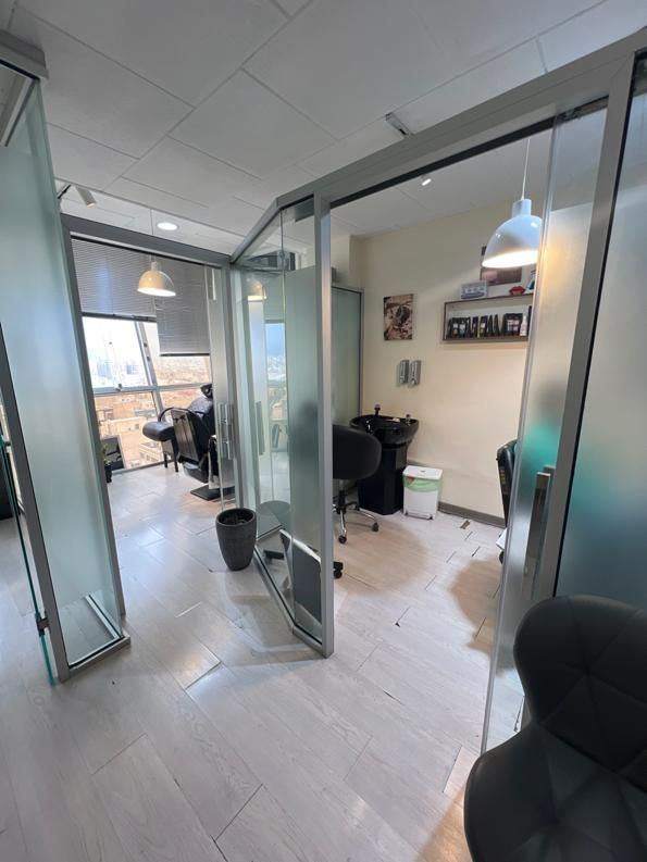 تعویض چسب وفروش نصب پروتز|خدمات آرایشگری و زیبایی|تهران, صادقیه|دیوار