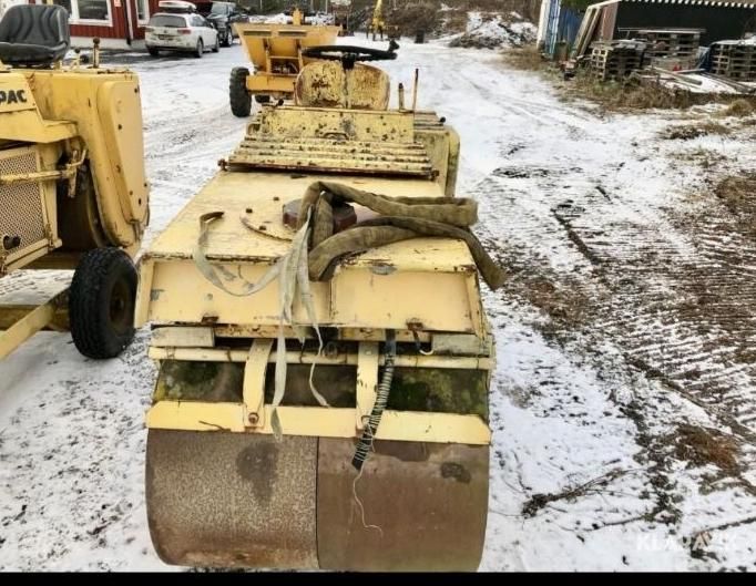 غلطک ویبره ویبراتور قلتک زنی دارای ویبره ، کمپکت|خدمات پیشه و مهارت|تبریز, |دیوار