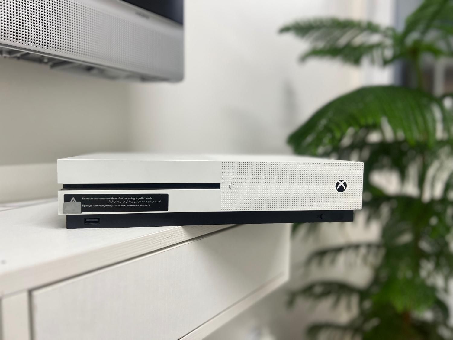 کنسول Xbox one s|کنسول، بازی ویدئویی و آنلاین|تهران, شهرک غرب|دیوار