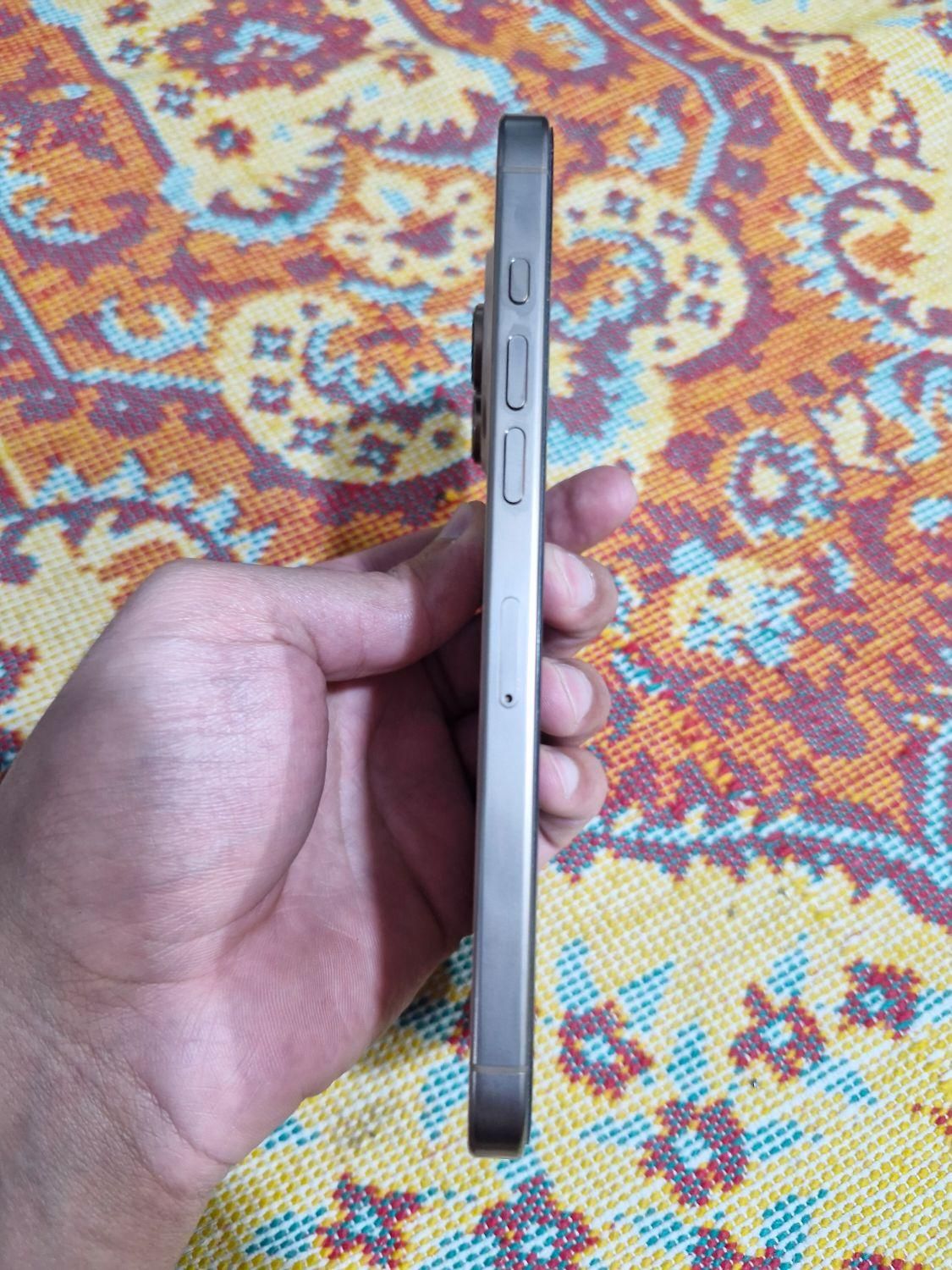 اپل iPhone 16 Pro Max با حافظهٔ ۲۵۶ گیگابایت|موبایل|شیراز, شهرک گلها|دیوار